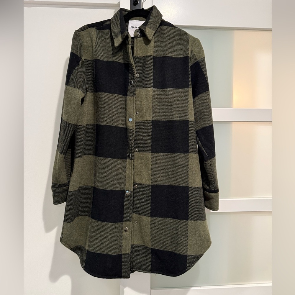 NWT!! BB Dakota Checkered Shirt Jacket in Black and Olive